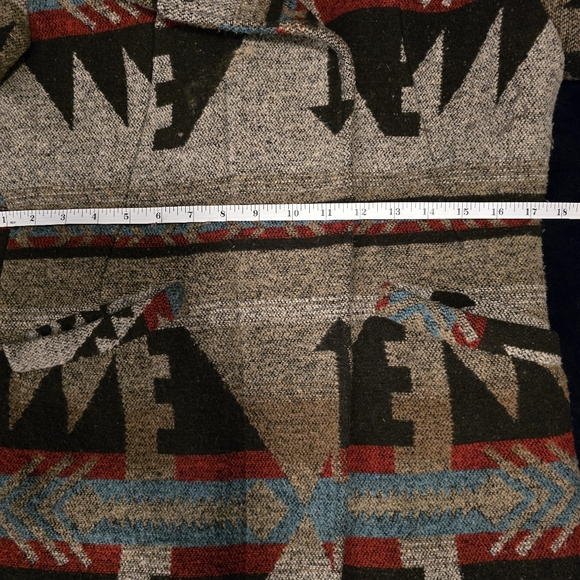 Ellabee Southwestern Aztec Pattern Hooded Coat Size XS - Picture 12 of 15